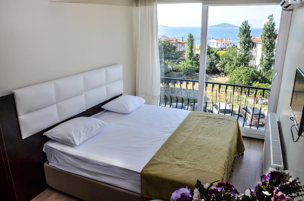 Uzunhan Hotel Ayvalik Bilik gambar